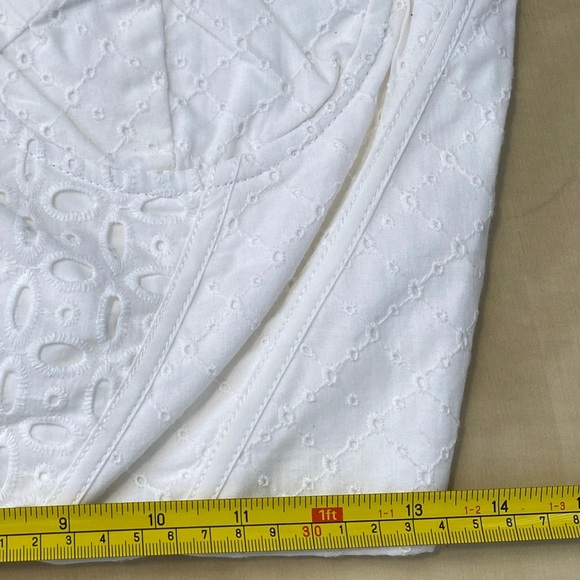 White Fox Boutique Women’s Corset Top White Size Medium M Basic Neural Chic - Picture 4 of 9